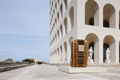 colosseo quadrato fendi mostre|Mostra Arnaldo Pomodoro a Roma .